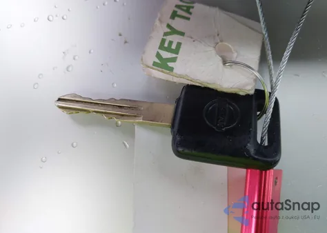 2003 Nissan Pathfinder Se z USA, uszkodzony, nr VIN JN8DR09Y13W823784